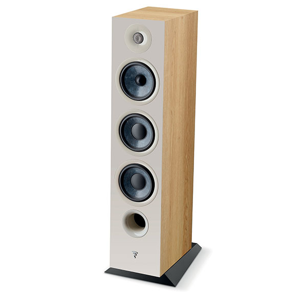 Focal Chora 826 (120x80)