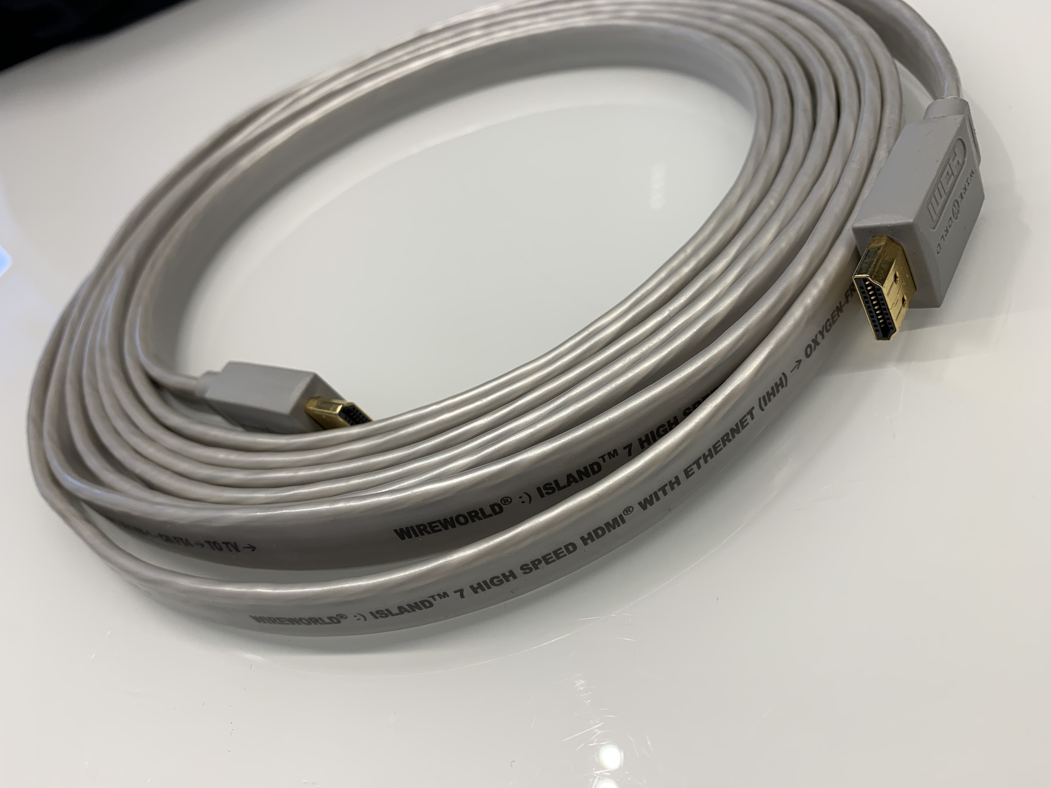 Wireworld Island 7.0 HDMI (200x200)