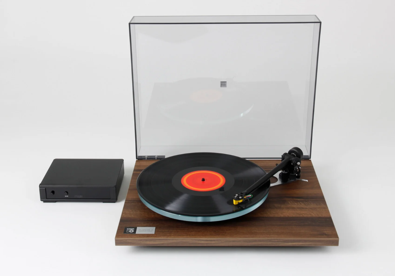 Rega Planar 3 50V juhlamalli (80)