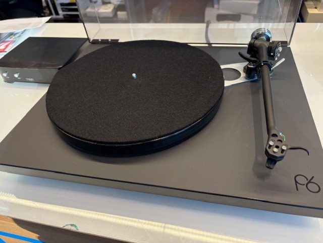 Rega Planar 6