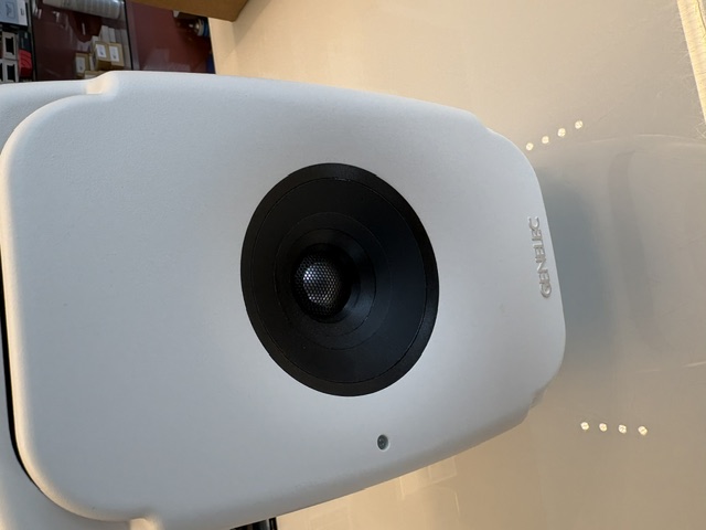 Genelec 8331