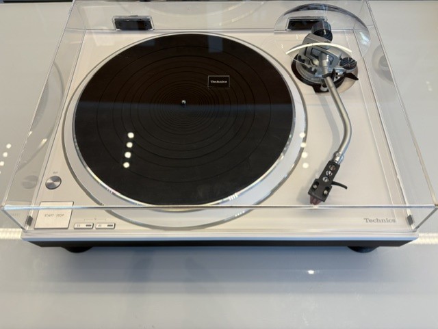Technics  SL-1500C